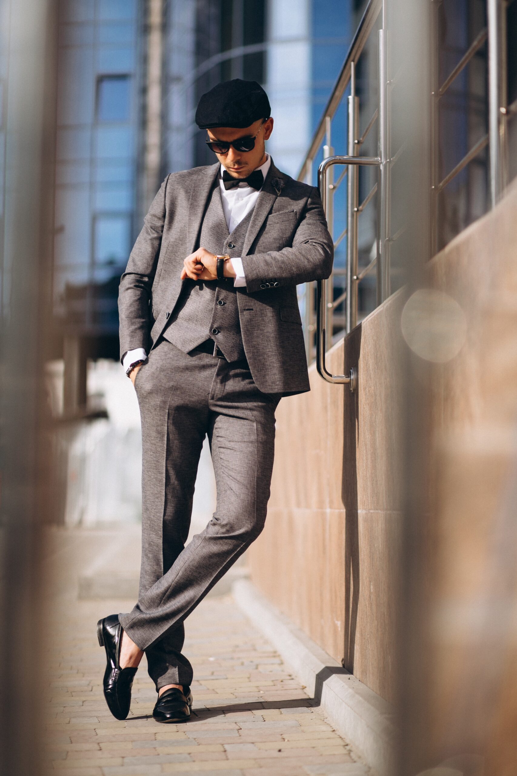 The Modern Gentleman: Dressing Sharp in 2025